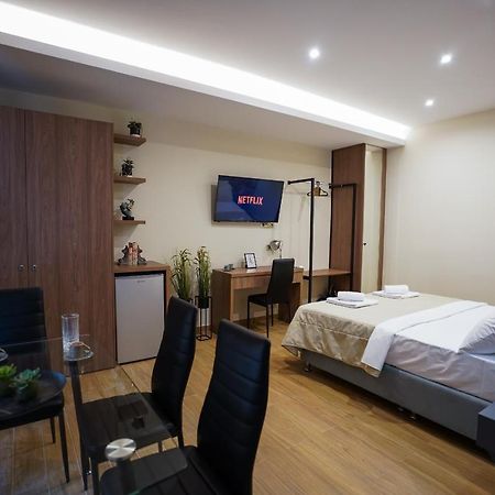 Noho Apartments @ Akadimias Athena Bagian luar foto