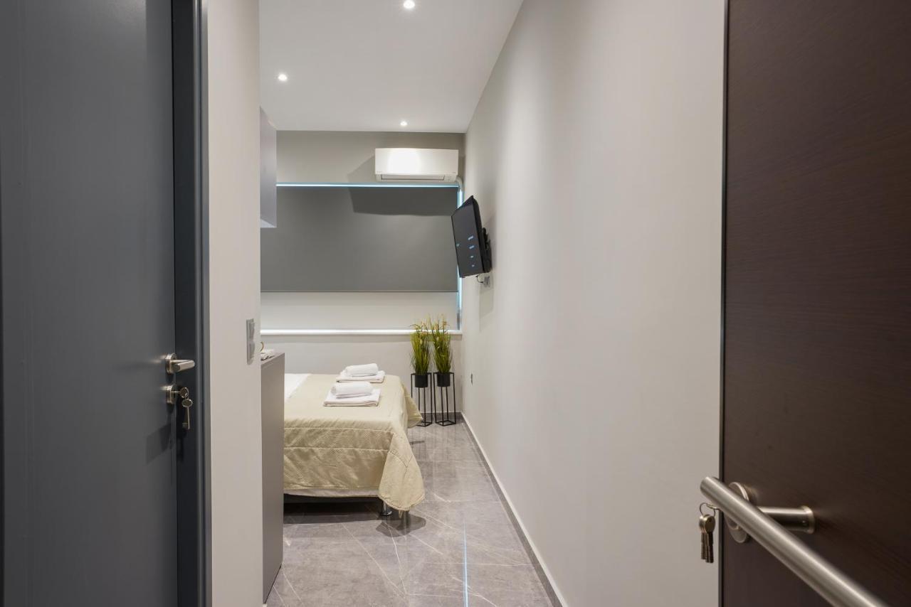 Noho Apartments @ Akadimias Athena Bagian luar foto