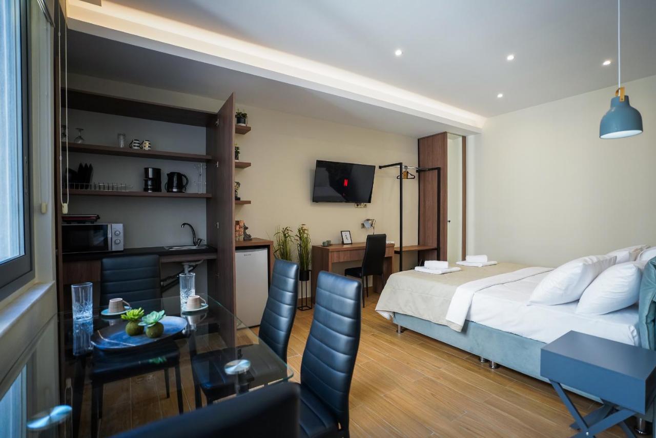 Noho Apartments @ Akadimias Athena Bagian luar foto